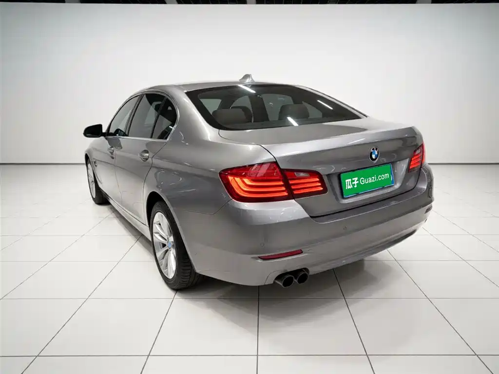 BMW 5 Series 2015 — фото 5