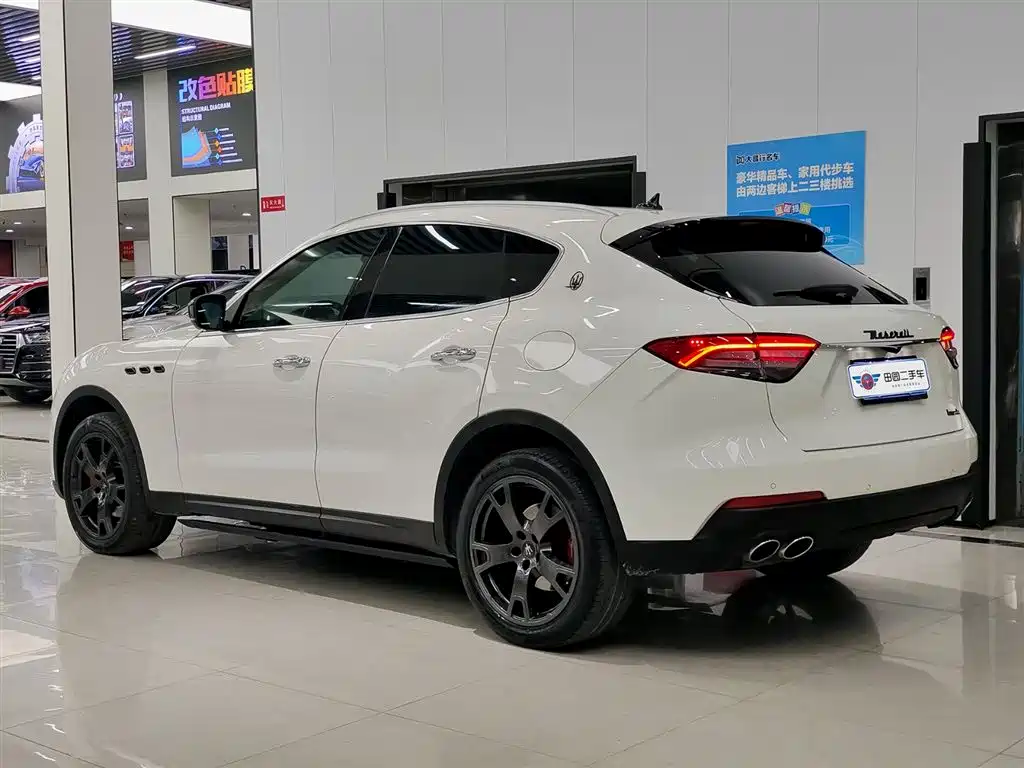 Maserati Levante 2020 — фото 4