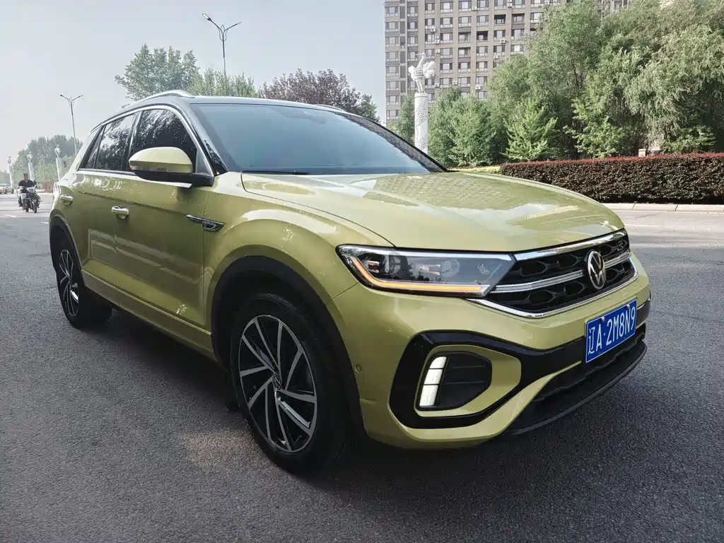 Volkswagen T-Roc 2023