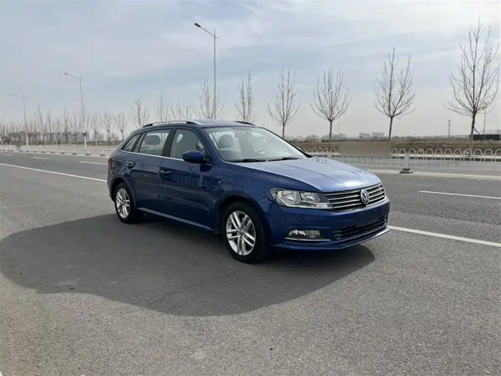 Volkswagen Gran Lavida 2017 — фото 23