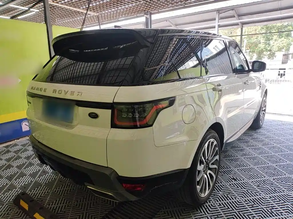 Land Rover Range Rover Sport 2020 — фото 7