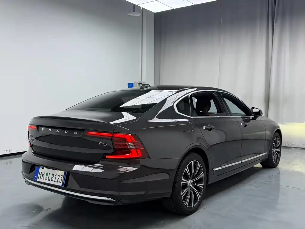 Volvo S90 2020 — фото 10