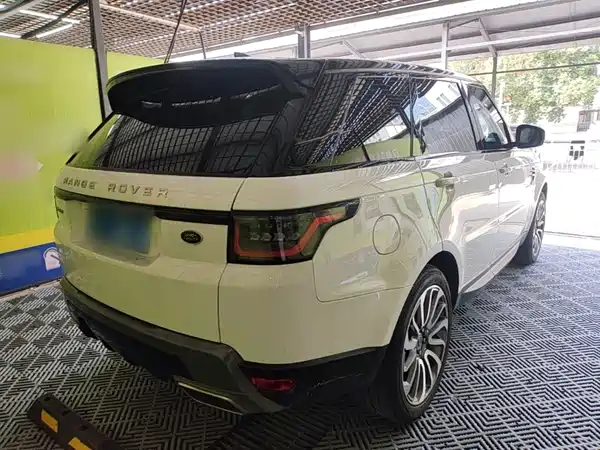 Land Rover Range Rover Sport 2020