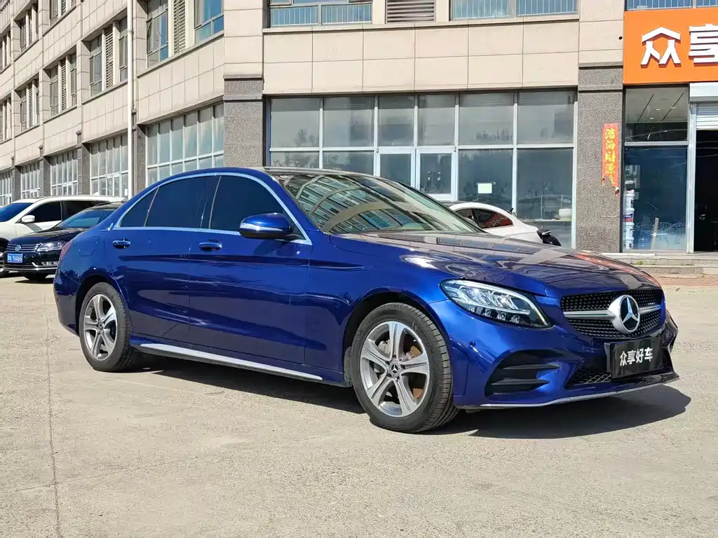 Mercedes-Benz C-Class 2020 — фото 3
