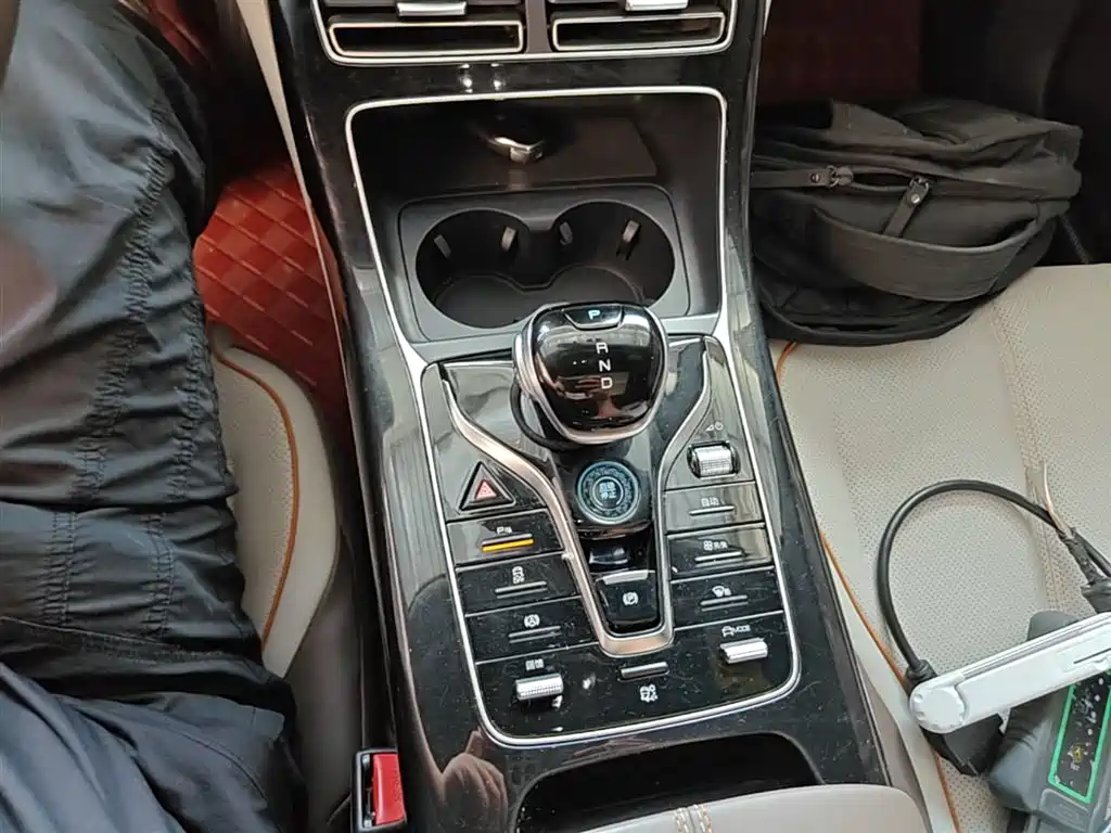 BYD Qin PLUS 2023 — фото 14