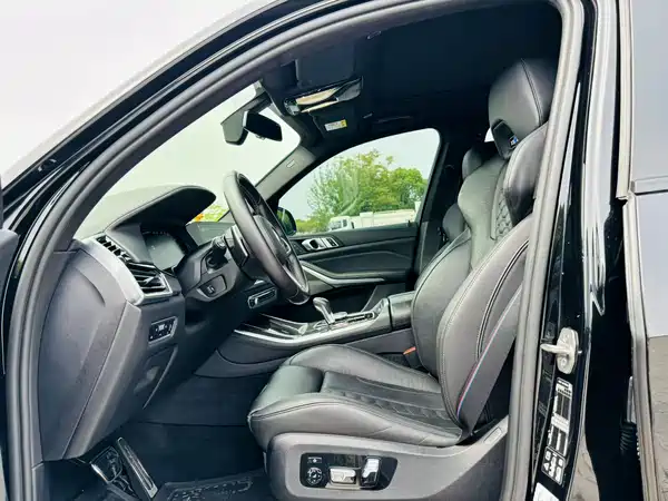 BMW X5 M 2022