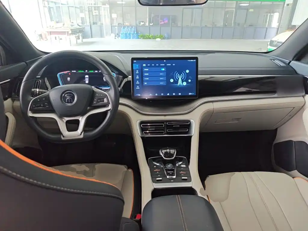 BYD Song PLUS New Energy 2021 — фото 10