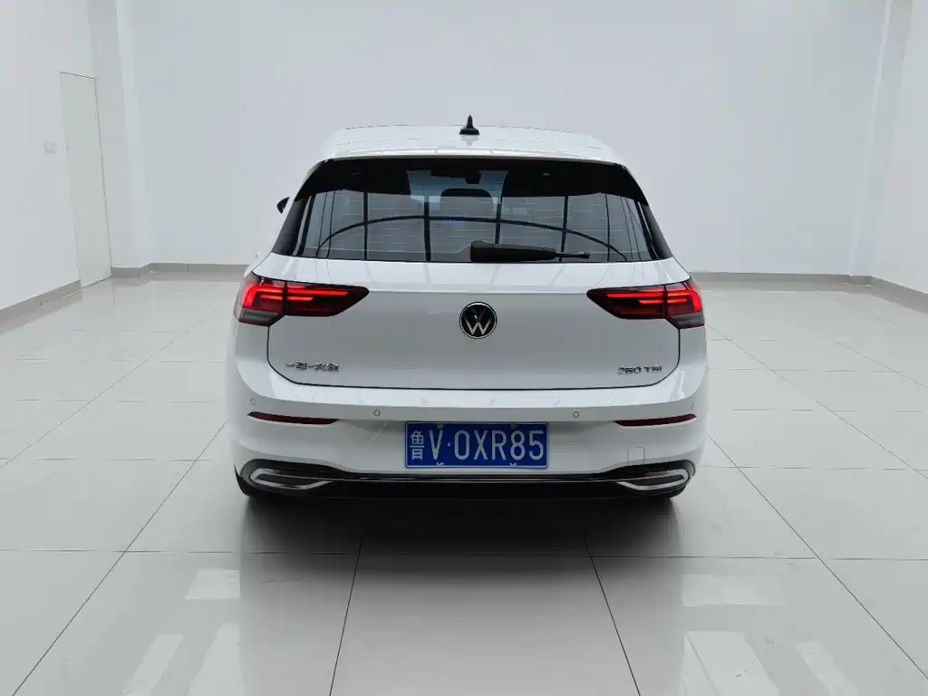 Volkswagen Golf 2022