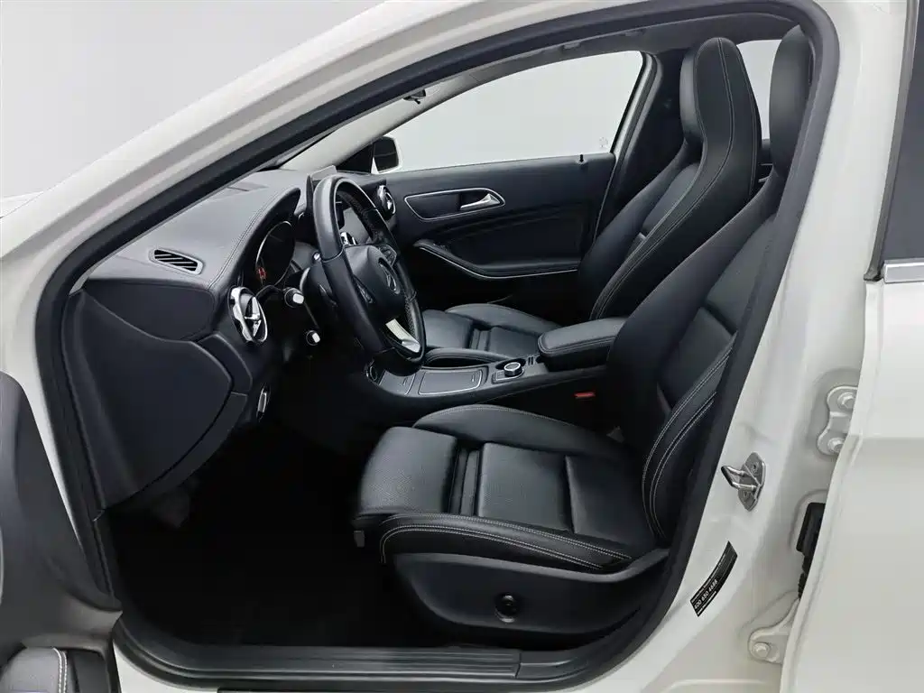 Mercedes-Benz GLA 2019 — фото 10