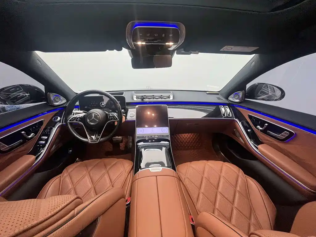 Mercedes-Benz Maybach S-Class 2023 — фото 10