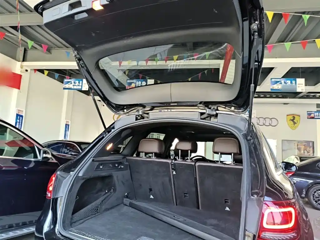 Mercedes-Benz GLC 2021 — фото 19