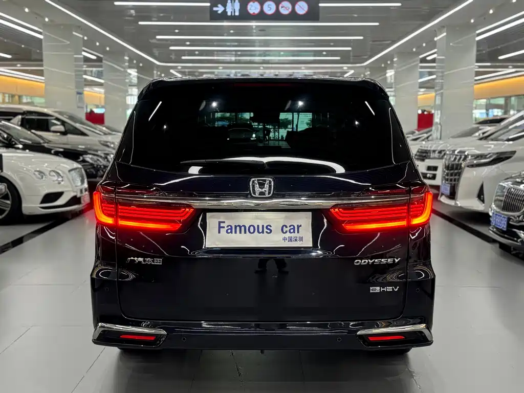 Honda Odyssey 2024 — фото 12