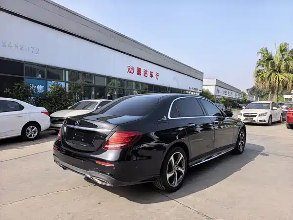 Mercedes-Benz E-Class 2019