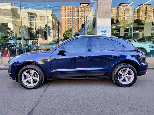 Porsche Macan 2022