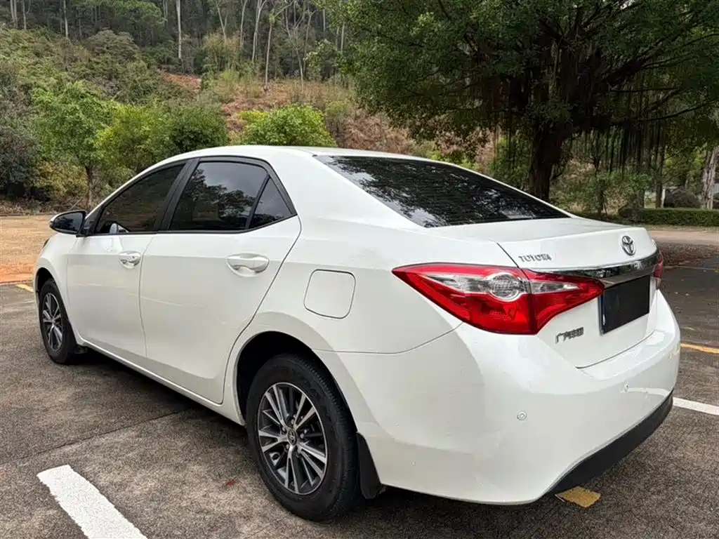 Toyota Levin 2016 — фото 9