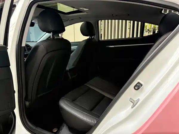 Hyundai Celesta 2018