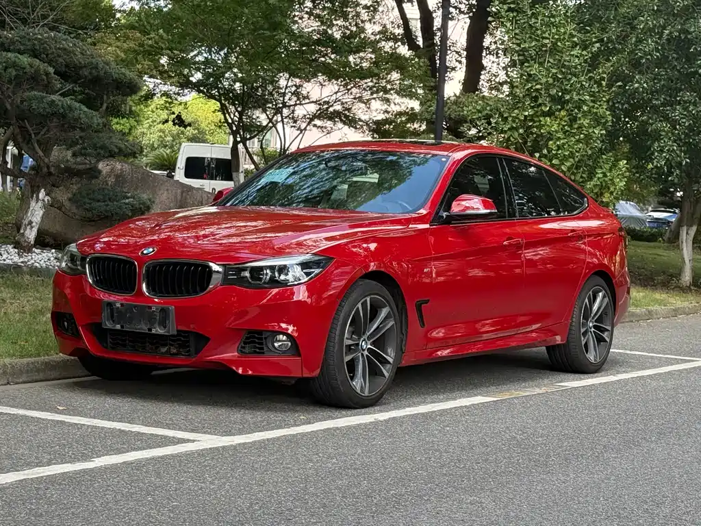 BMW 3 Series GT 2018 — фото 1