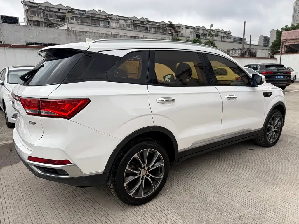 Zotye T500 2018 — фото 11
