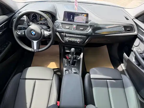 BMW 1 Series 2019