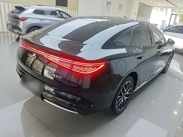 BYD Seal 07 DM-i 2026