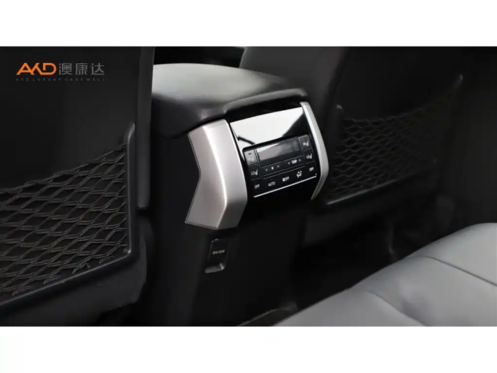 Toyota Prado 2020 — фото 10