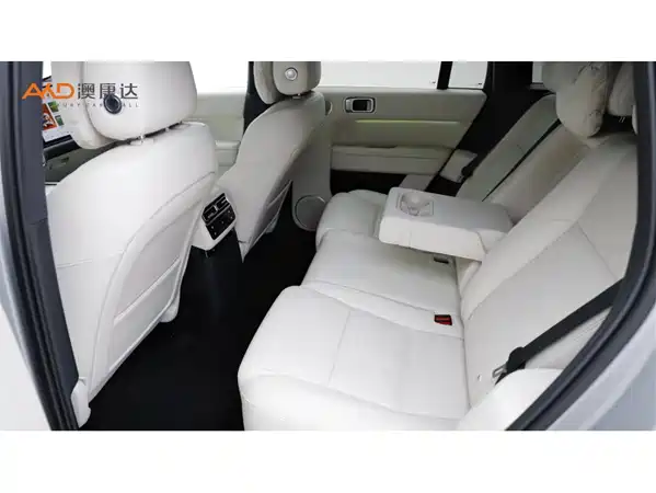 Li Auto L6 2024