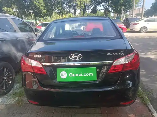 Hyundai Yuedong 2015