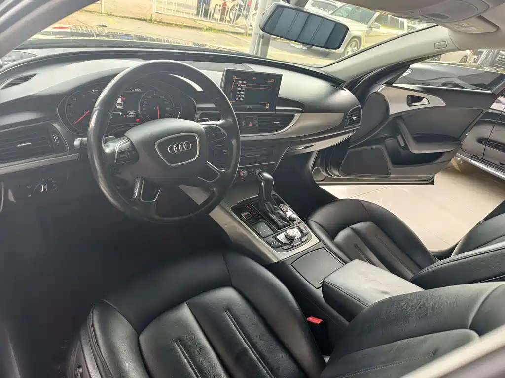 Audi A6L 2016 — фото 11