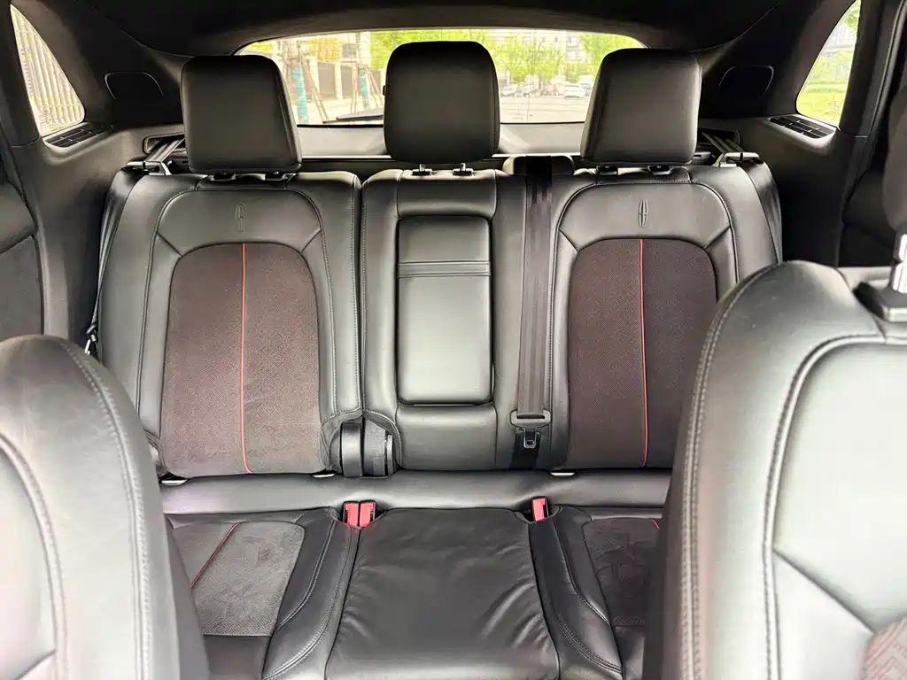 Lincoln MKC 2015 — фото 13
