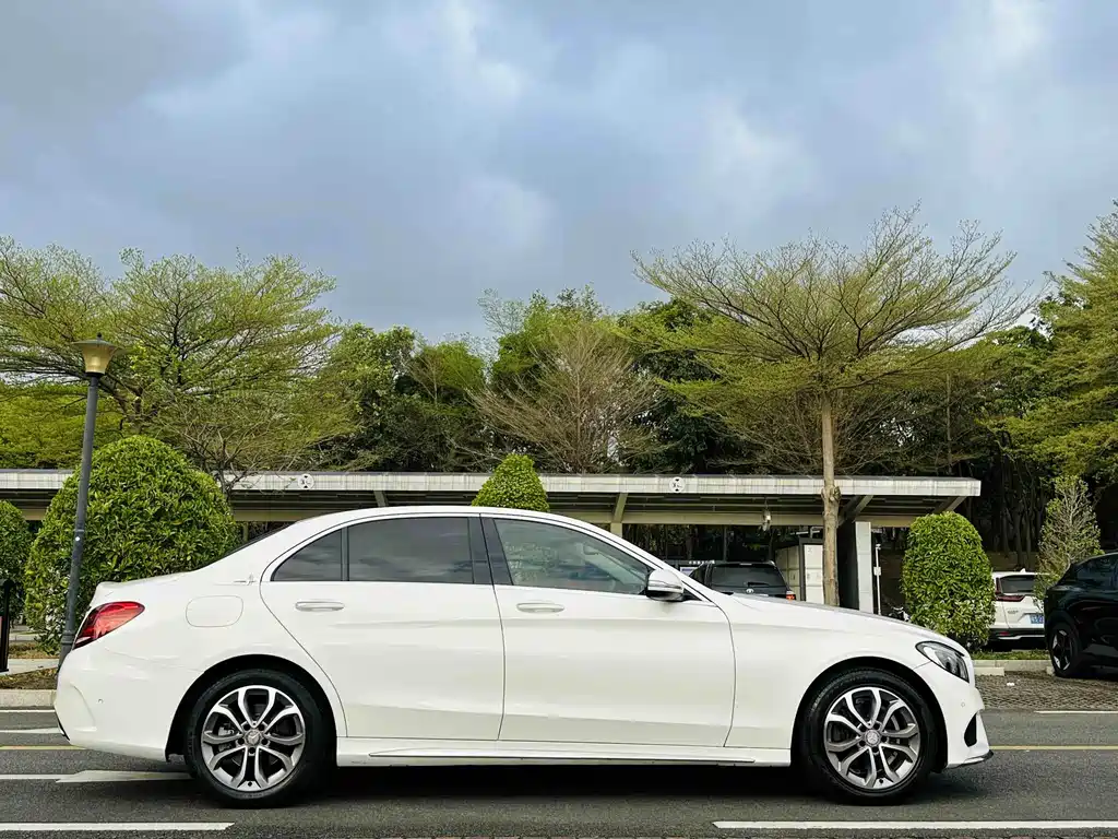 Mercedes-Benz C-Class 2016 — фото 4