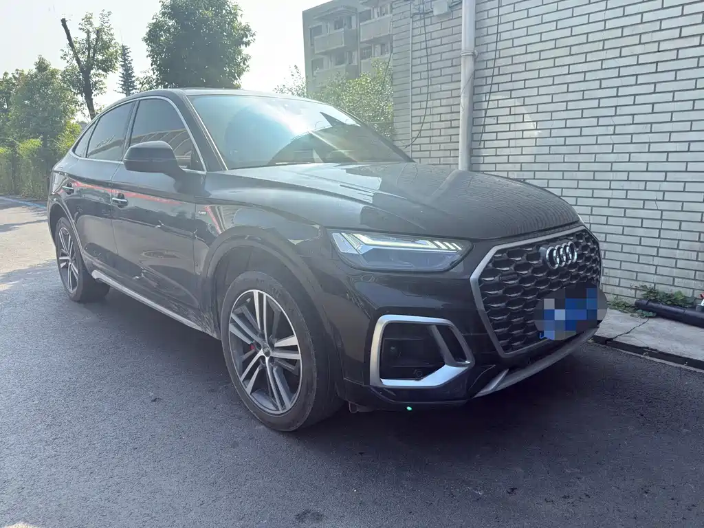 Audi Q5L Sportback 2021 — фото 2