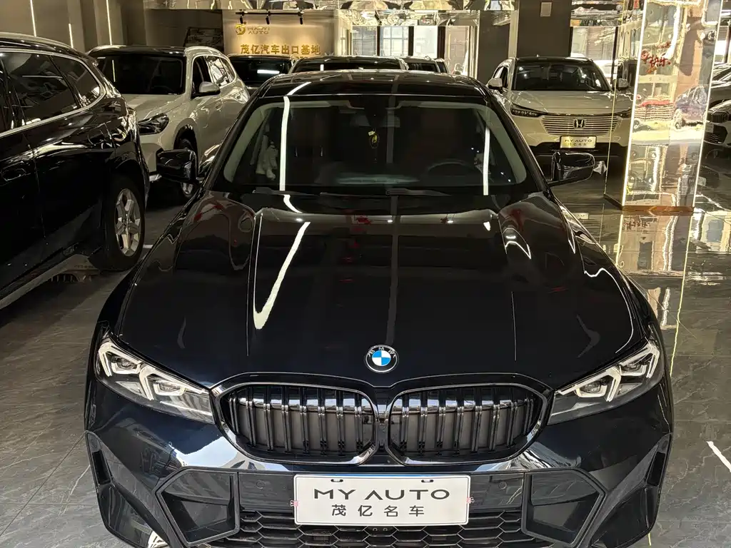 BMW 3 Series 2023