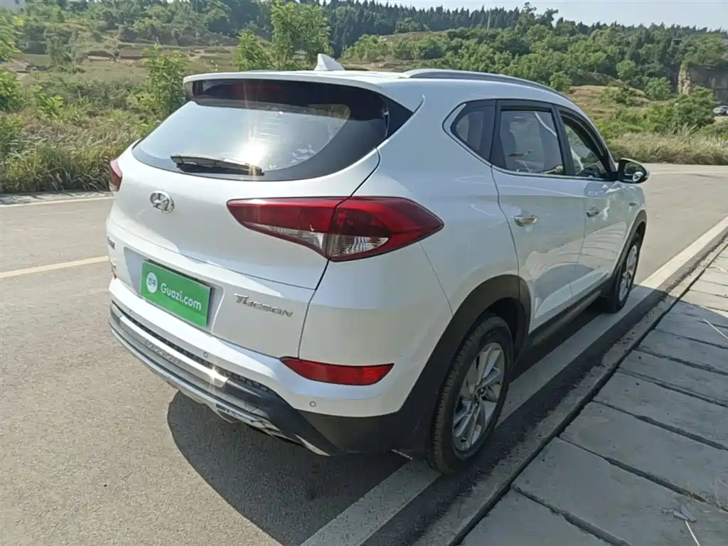 Hyundai Tucson 2016 — фото 7