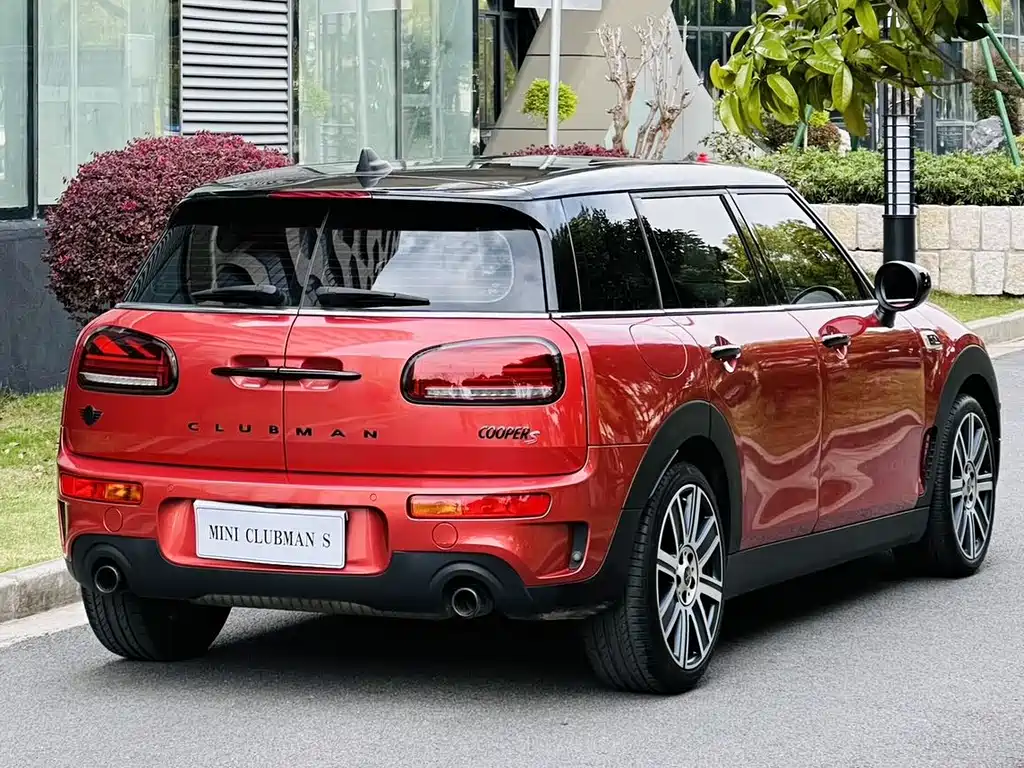 MINI Clubman 2021 — фото 6