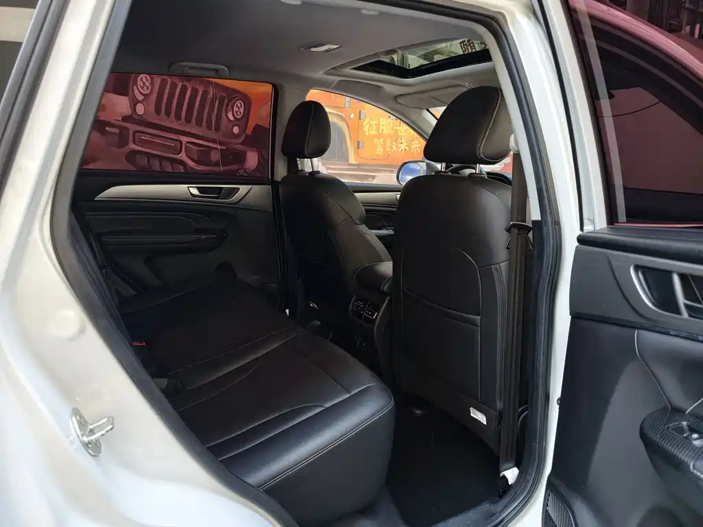 Haval M6 2021 — фото 9