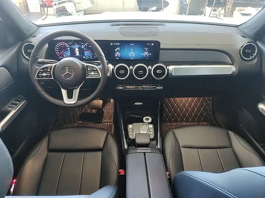 Mercedes-Benz GLB 2023 — фото 10
