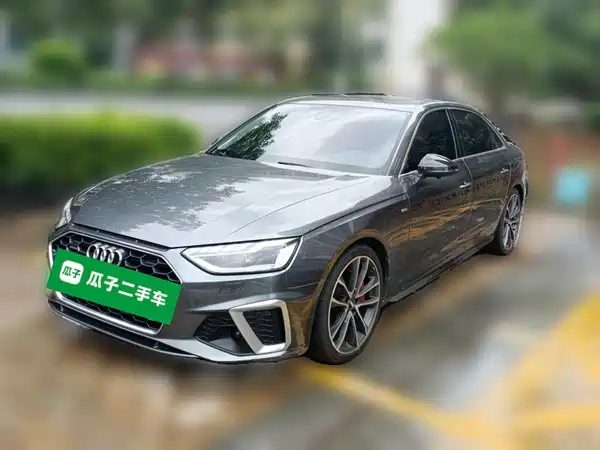 Audi A4L 2021