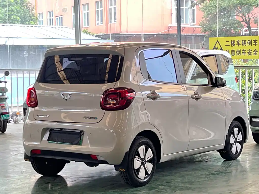 Wuling Hongguang MINIEV 2025