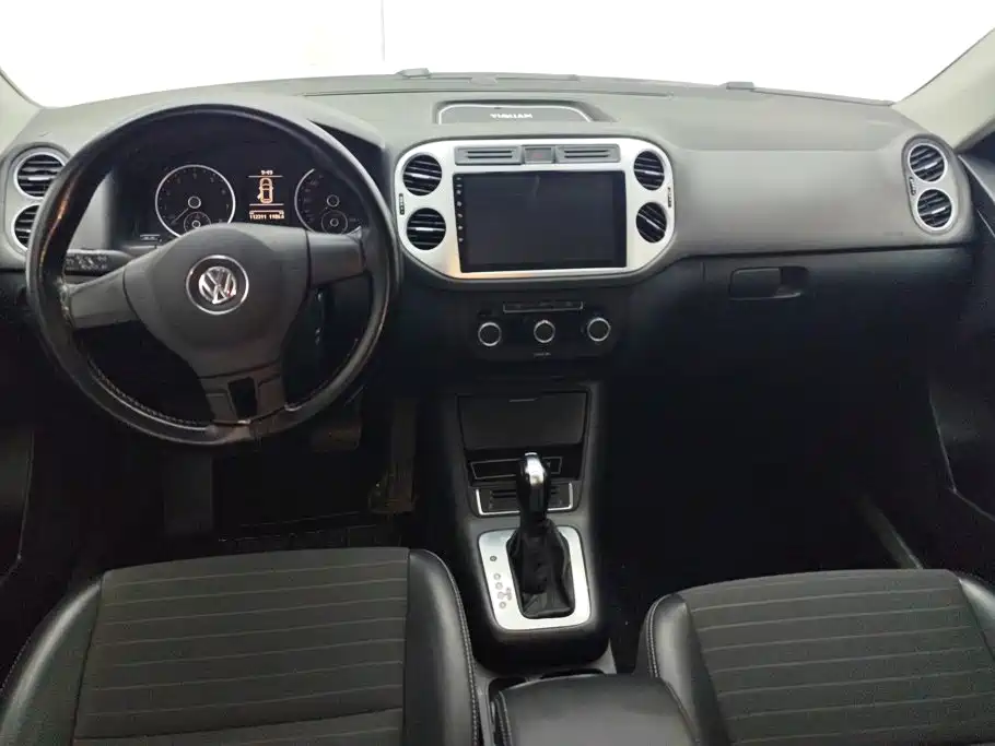 Volkswagen Tiguan 2017 — фото 12