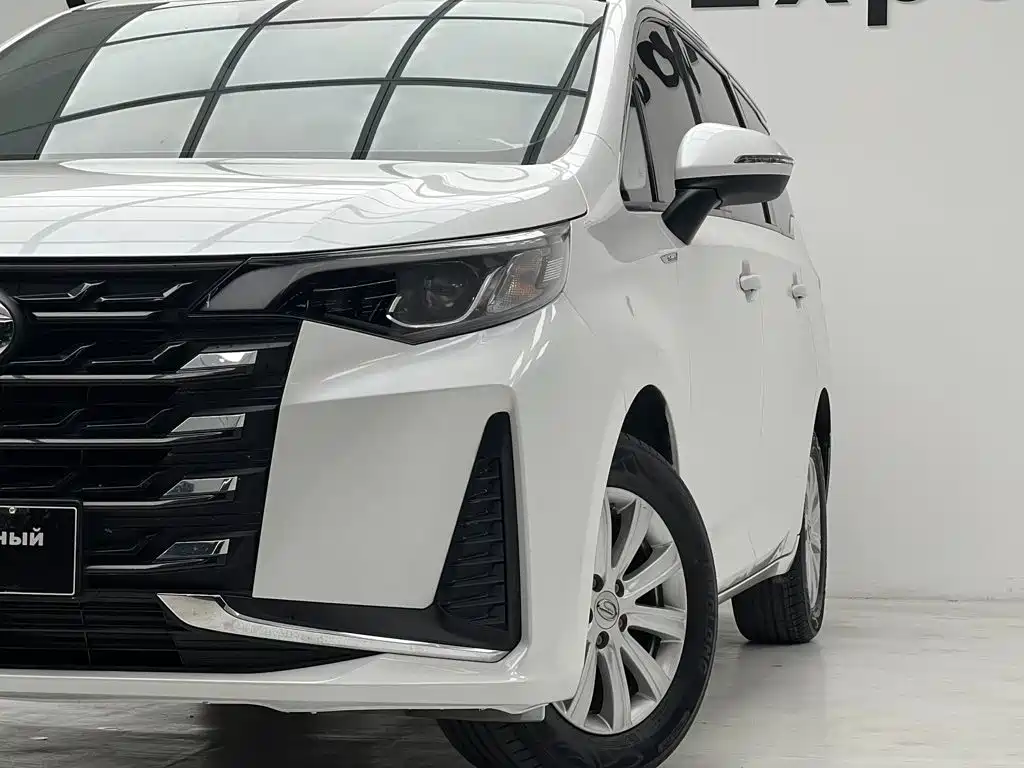 GAC Trumpchi M6 2022 — фото 5