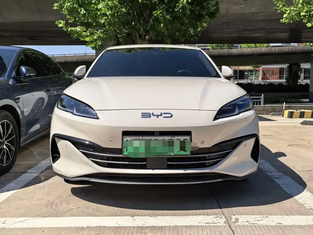 BYD Seal 06 2025