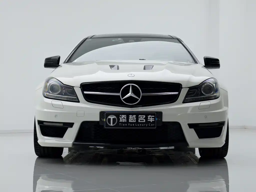Mercedes-Benz C-Class AMG 2014 — фото 2