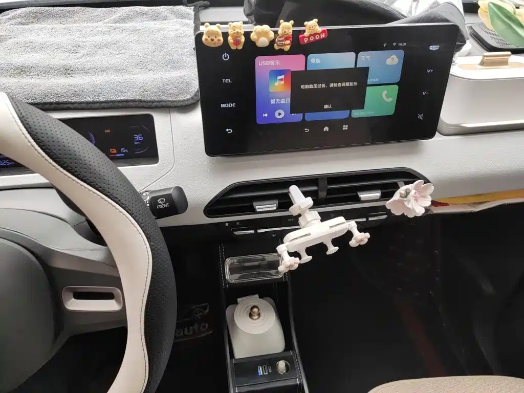 Geely Galaxy Panda 2023 — фото 14