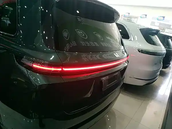 Li Auto L9 2023
