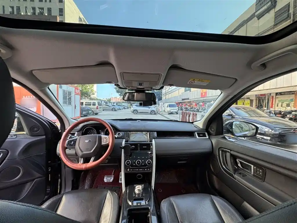Land Rover Discovery Sport 2016 — фото 15