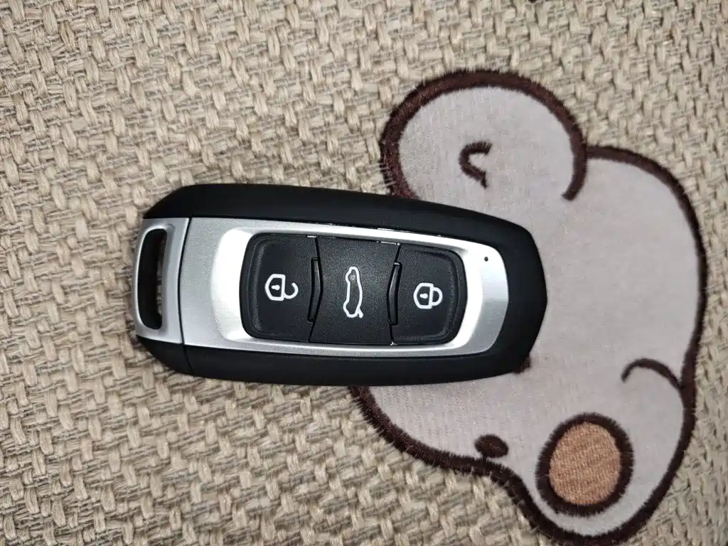 Geely Galaxy Panda 2023 — фото 9