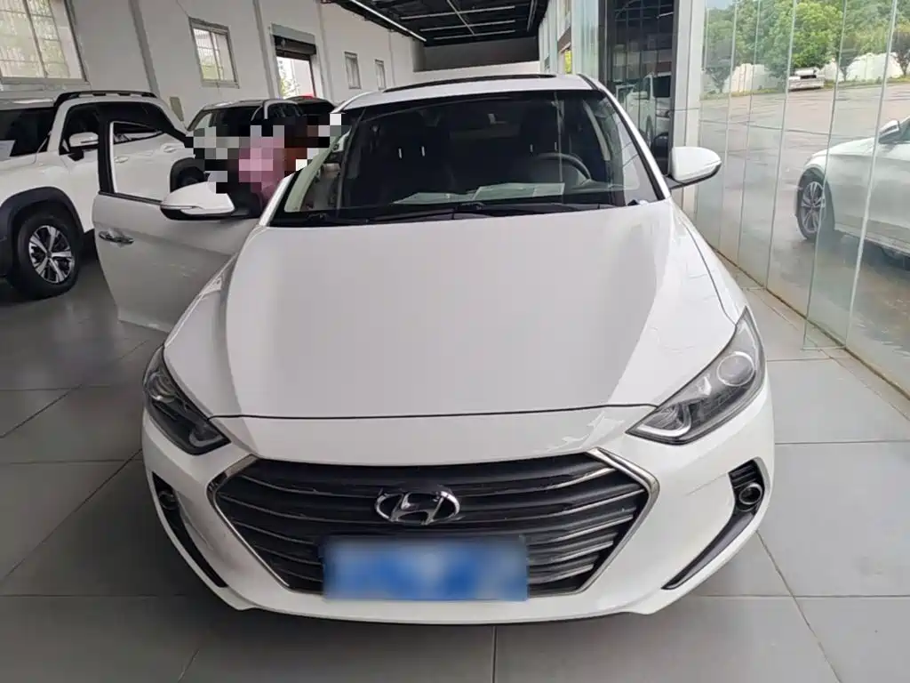 Hyundai Celesta 2018 — фото 3