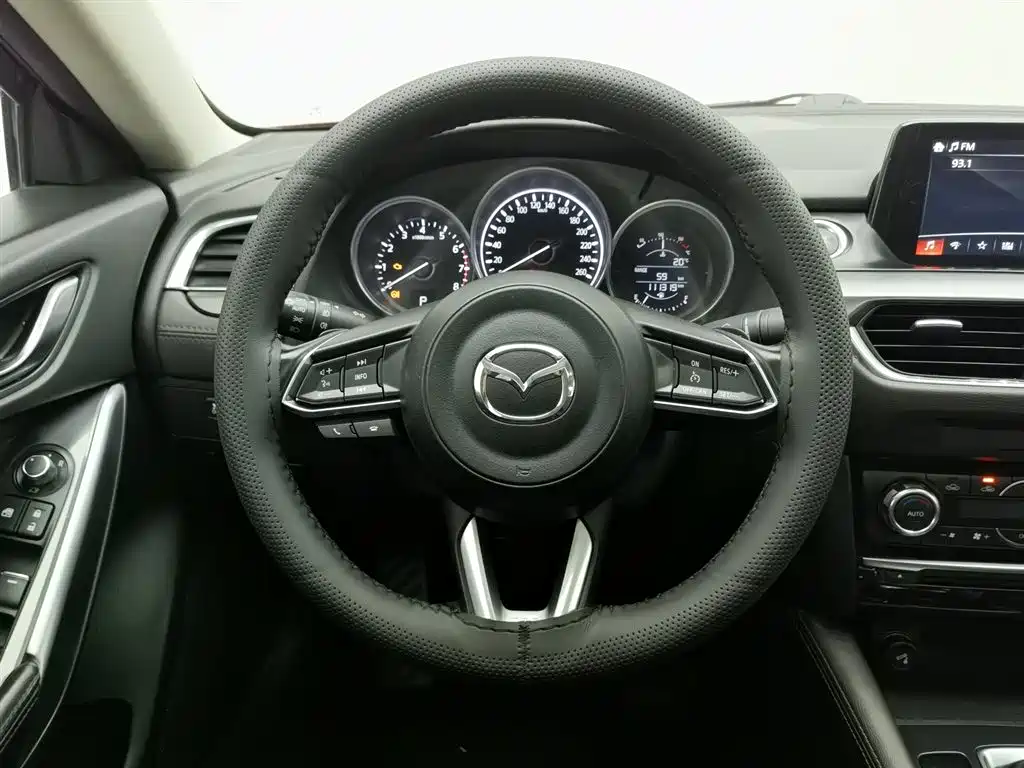 Mazda Atenza 2018 — фото 11