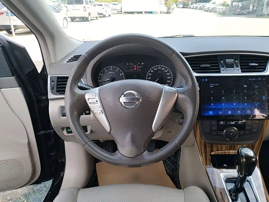 Nissan Sylphy 2014 — фото 11