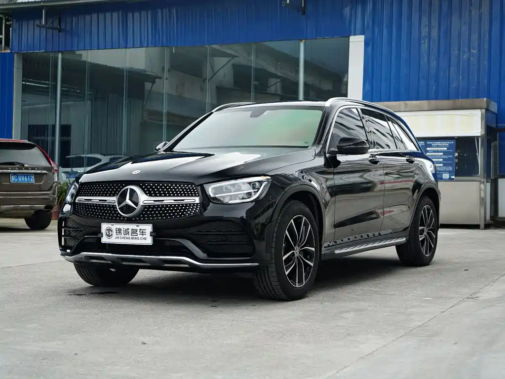 Mercedes-Benz GLC 2022 — фото 1